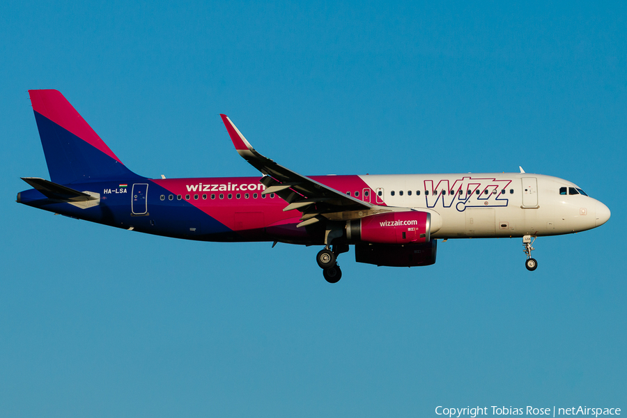 Wizz Air Airbus A320-232 (HA-LSA) | Photo 334910