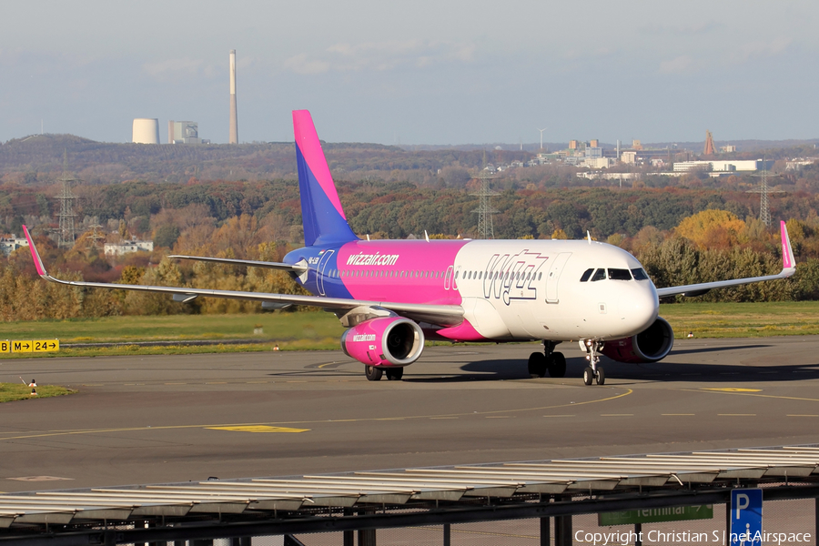 Wizz Air Airbus A320-232 (HA-LSB) | Photo 409402