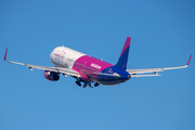 Wizz Air Airbus A321-231 (HA-LTC) at  Luqa - Malta International, Malta