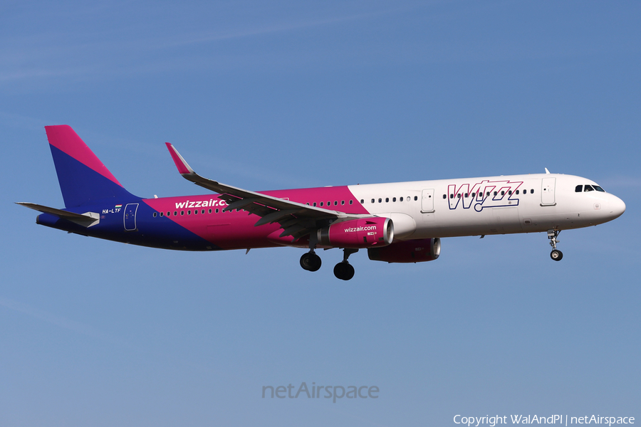Wizz Air Airbus A321-231 (HA-LTF) | Photo 498855