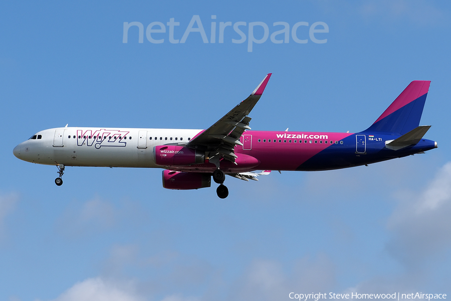 Wizz Air Airbus A321-231 (HA-LTI) | Photo 583801