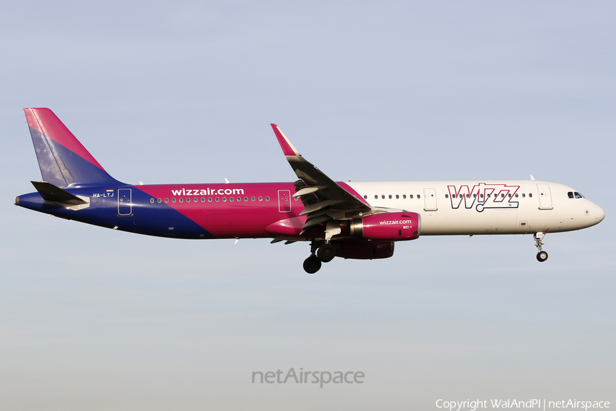 Wizz Air Airbus A321-231 (HA-LTJ) | Photo 600718