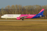 Wizz Air Airbus A321-271NX (HA-LVA) at  Budapest - Ferihegy International, Hungary