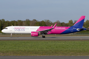 Wizz Air Airbus A321-271NX (HA-LVC) at  Hamburg - Fuhlsbuettel (Helmut Schmidt), Germany