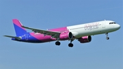 Wizz Air Airbus A321-271NX (HA-LVC) at  Warsaw - Frederic Chopin International, Poland