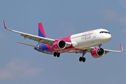 Wizz Air Airbus A321-271NX (HA-LVE) at  Warsaw - Frederic Chopin International, Poland