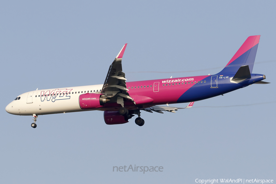Wizz Air Airbus A321-271NX (HA-LVP) | Photo 535033