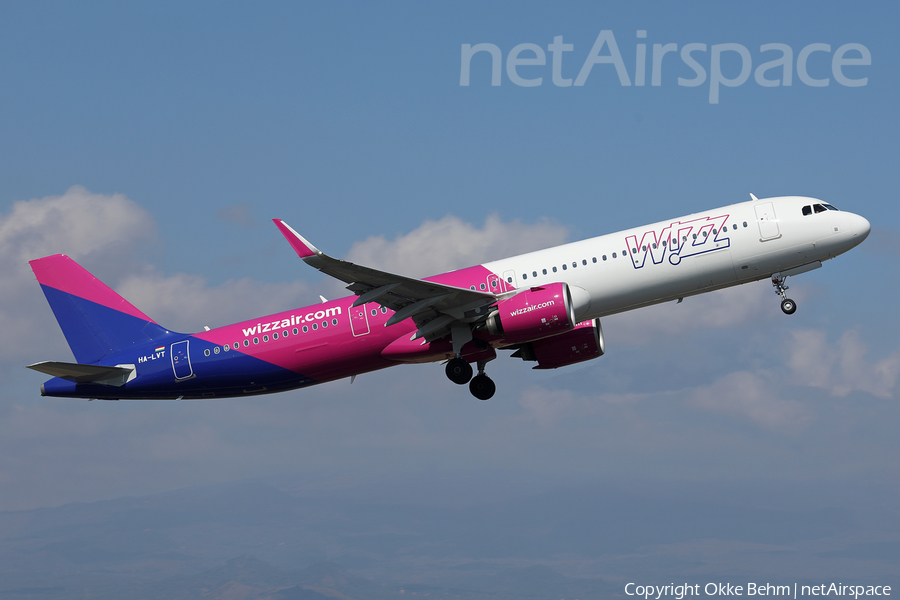 Wizz Air Airbus A321-271NX (HA-LVT) | Photo 475283