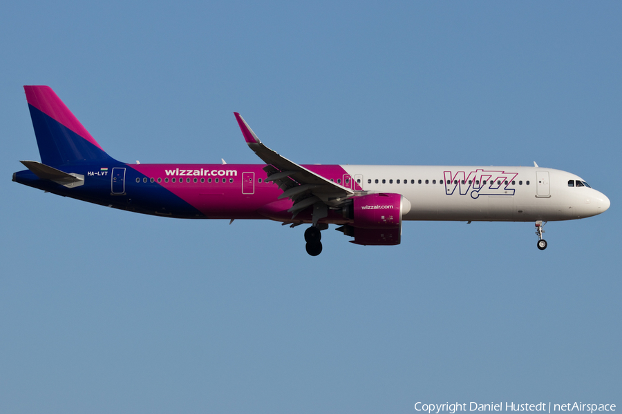 Wizz Air Airbus A321-271NX (HA-LVT) | Photo 474277