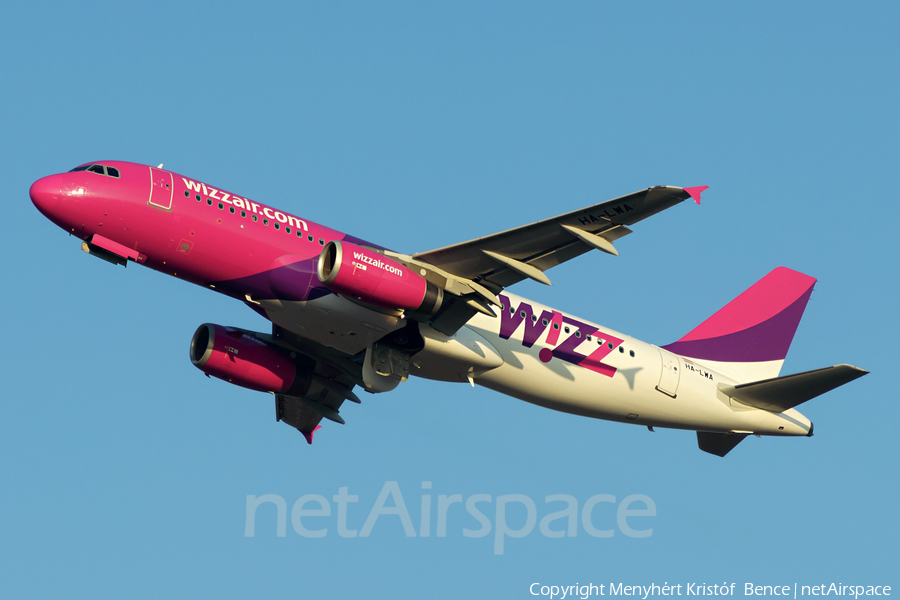 Wizz Air Airbus A320-232 (HA-LWA) | Photo 404841