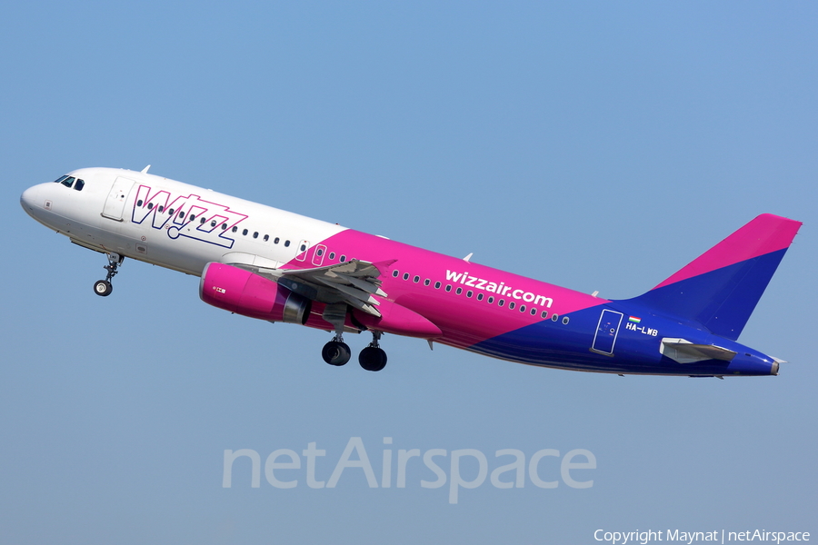 Wizz Air Airbus A320-232 (HA-LWB) | Photo 181514