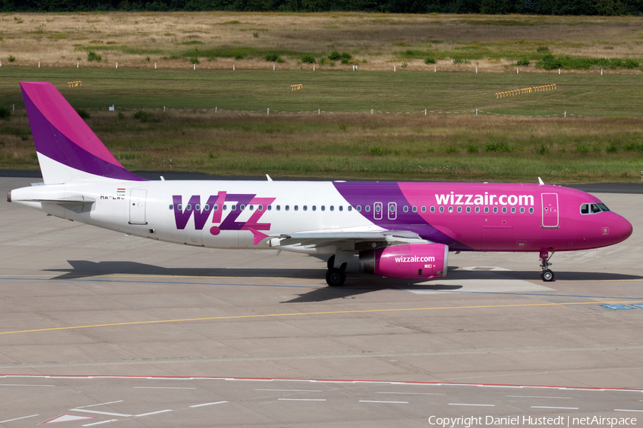 Wizz Air Airbus A320-232 (HA-LWC) | Photo 528474