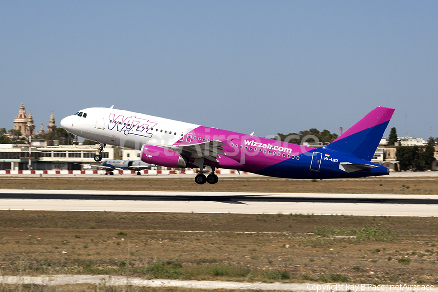 Wizz Air Airbus A320-232 (HA-LWD) | Photo 117523