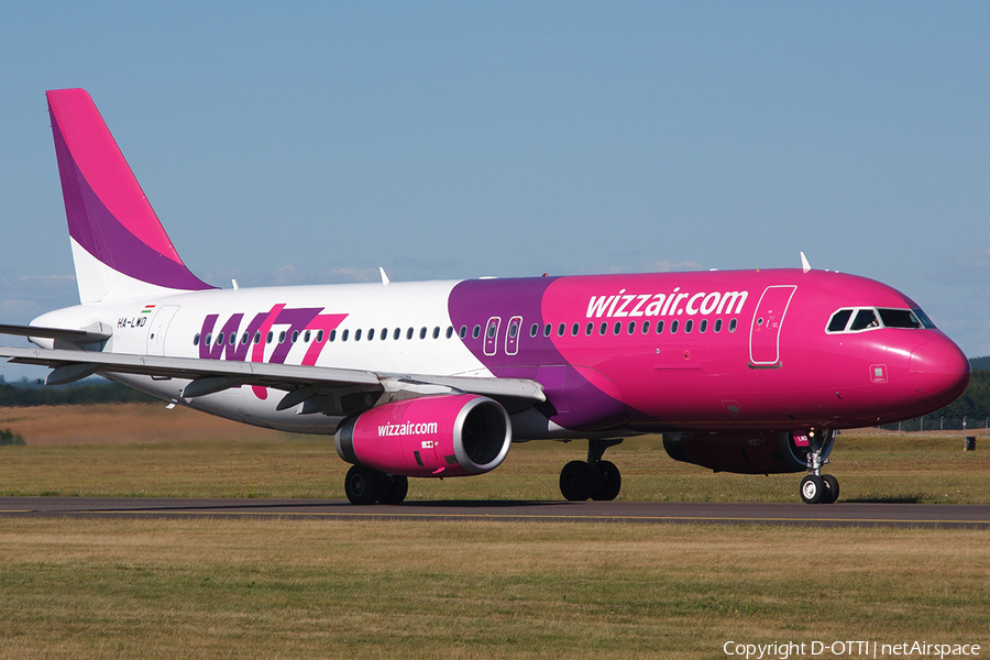 Wizz Air Airbus A320-232 (HA-LWD) | Photo 413096