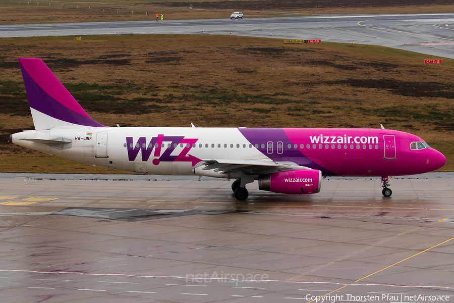 Wizz Air Airbus A320-232 (HA-LWF) | Photo 101130