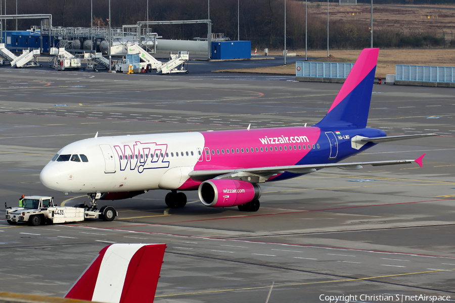 Wizz Air Airbus A320-232 (HA-LWG) | Photo 146940