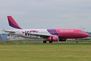 Wizz Air Airbus A320-232 (HA-LWG) at  London - Luton, United Kingdom