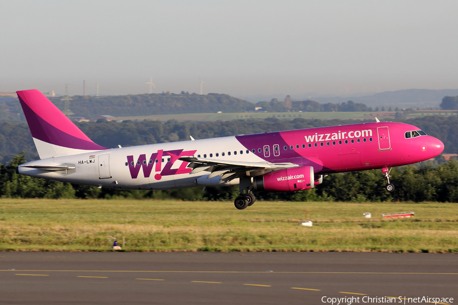 Wizz Air Airbus A320-232 (HA-LWJ) | Photo 120164