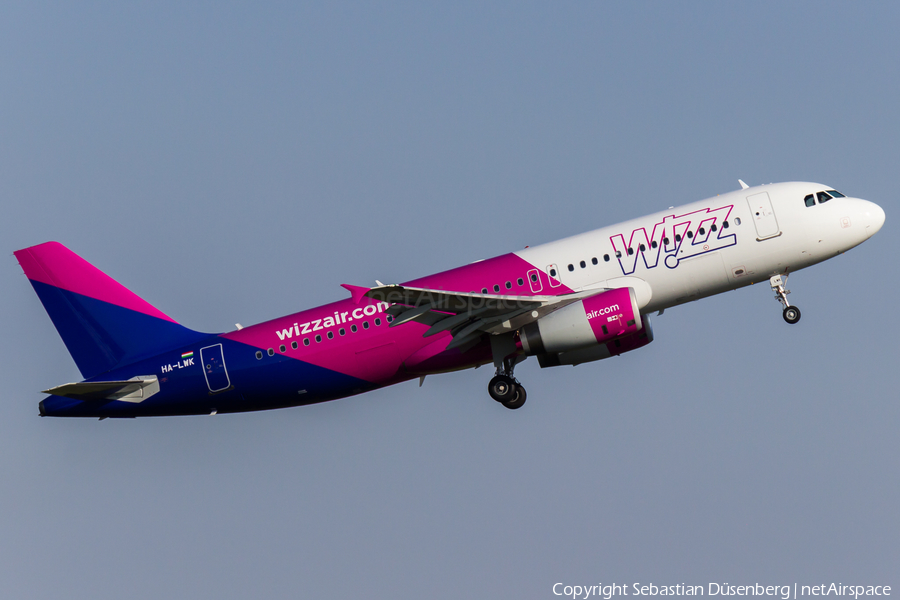 Wizz Air Airbus A320-232 (HA-LWK) | Photo 159116