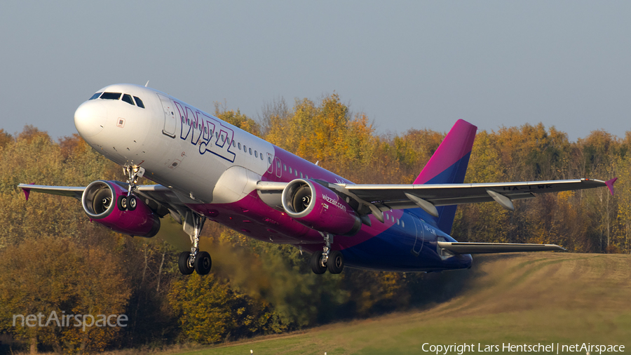 Wizz Air Airbus A320-232 (HA-LWK) | Photo 409731