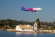 Wizz Air Airbus A320-232 (HA-LWL) at  Corfu - International, Greece