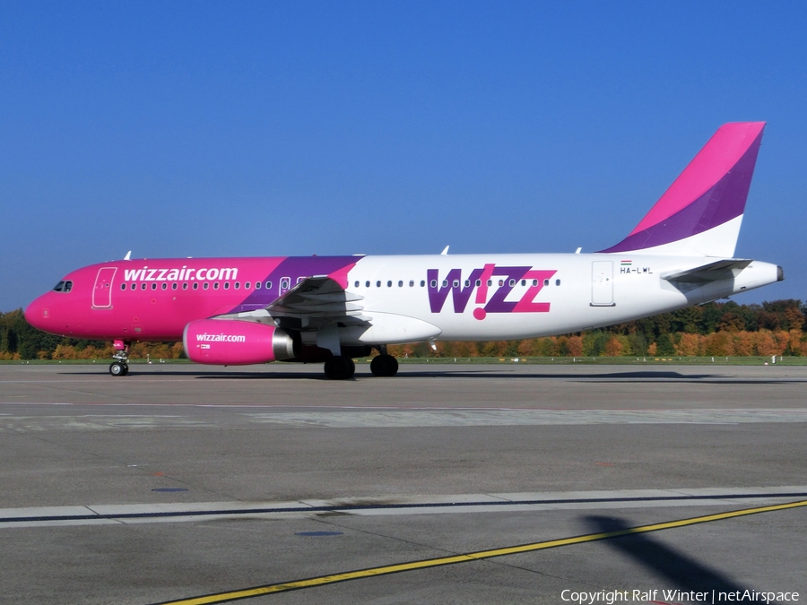 Wizz Air Airbus A320-232 (HA-LWL) | Photo 316513
