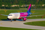 Wizz Air Airbus A320-232 (HA-LWL) at  Hannover - Langenhagen, Germany