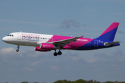 Wizz Air Airbus A320-232 (HA-LWL) at  Hamburg - Fuhlsbuettel (Helmut Schmidt), Germany