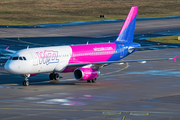 Wizz Air Airbus A320-232 (HA-LWM) at  Cologne/Bonn, Germany