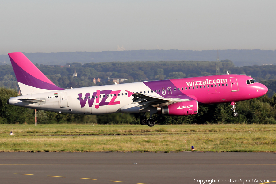 Wizz Air Airbus A320-232 (HA-LWM) | Photo 120166