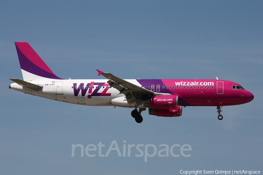 Wizz Air Airbus A320-232 (HA-LWN) | Photo 108334