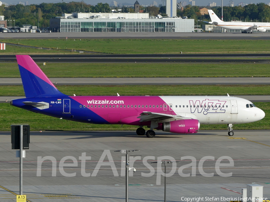 Wizz Air Airbus A320-232 (HA-LWO) | Photo 529194