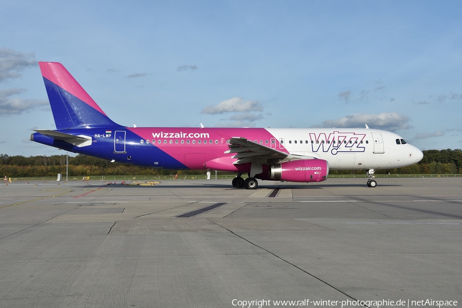 Wizz Air Airbus A320-232 (HA-LWP) | Photo 377290