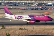 Wizz Air Airbus A320-232 (HA-LWR) at  Madrid - Barajas, Spain