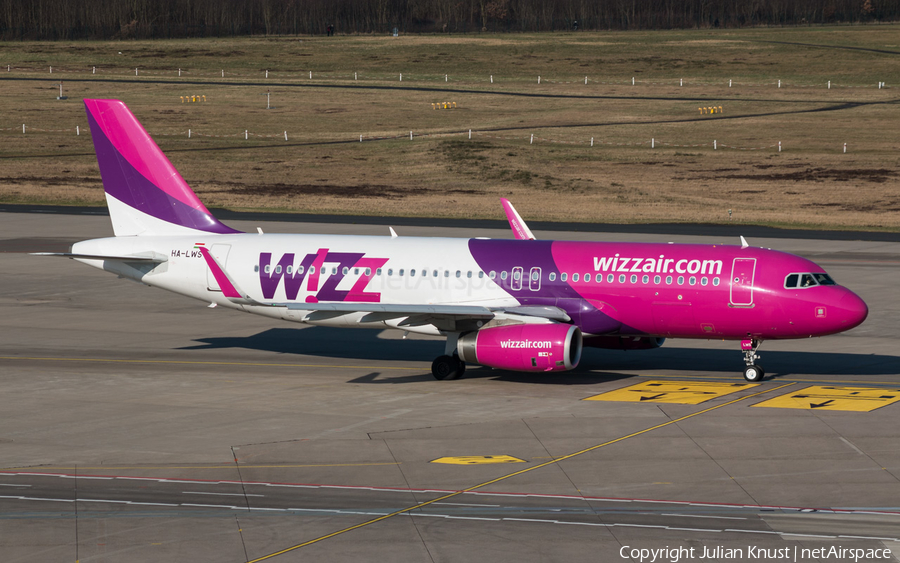 Wizz Air Airbus A320-232 (HA-LWS) | Photo 100713