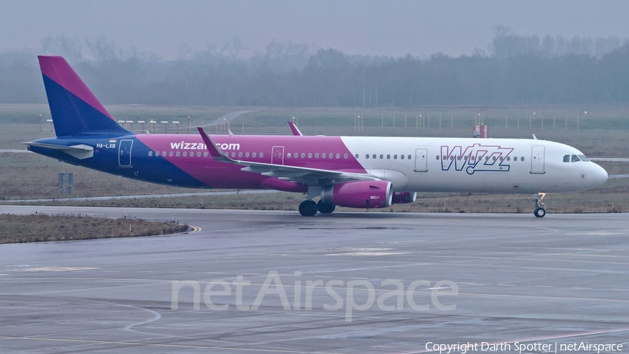 Wizz Air Airbus A321-231 (HA-LXB) | Photo 234300