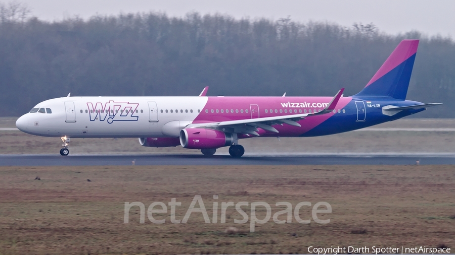 Wizz Air Airbus A321-231 (HA-LXB) | Photo 234301