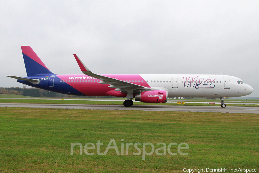 Wizz Air Airbus A321-231 (HA-LXB) | Photo 479303