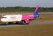 Wizz Air Airbus A321-231 (HA-LXB) at  Hamburg - Fuhlsbuettel (Helmut Schmidt), Germany