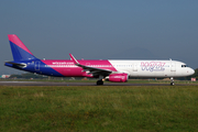 Wizz Air Airbus A321-231 (HA-LXC) at  Bergamo - Orio al Serio, Italy
