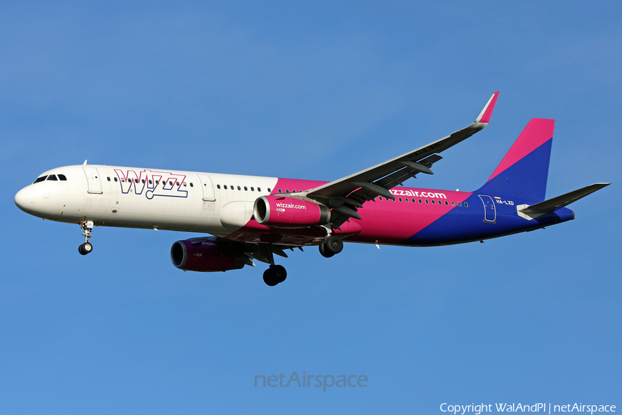Wizz Air Airbus A321-231 (HA-LXD) | Photo 470617
