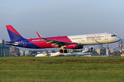 Wizz Air Airbus A321-231 (HA-LXD) at  Warsaw - Frederic Chopin International, Poland