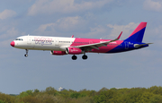 Wizz Air Airbus A321-231 (HA-LXF) at  Hamburg - Fuhlsbuettel (Helmut Schmidt), Germany