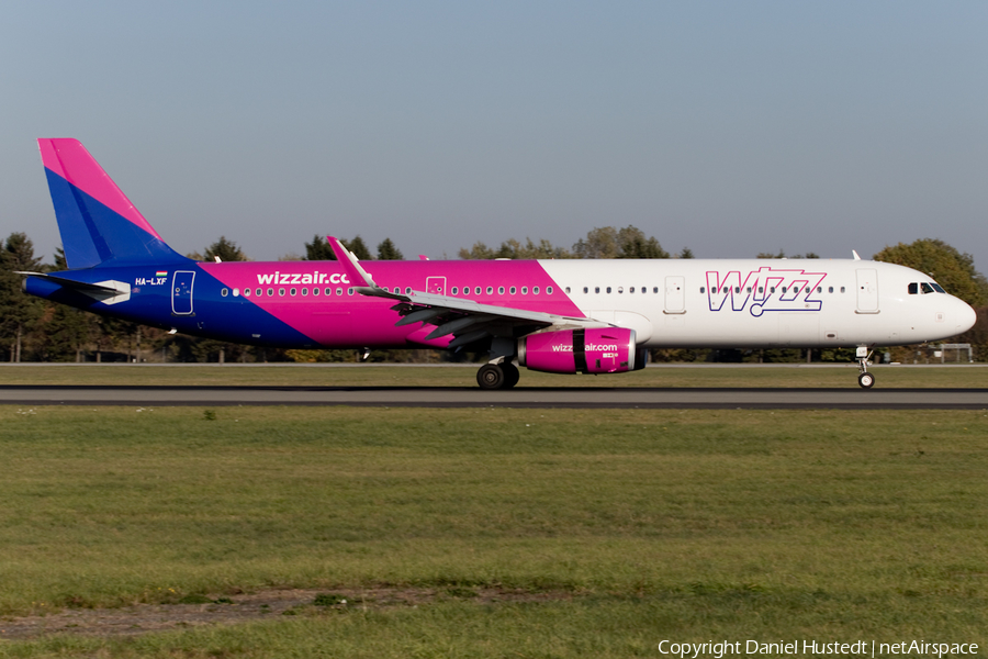 Wizz Air Airbus A321-231 (HA-LXF) | Photo 420609