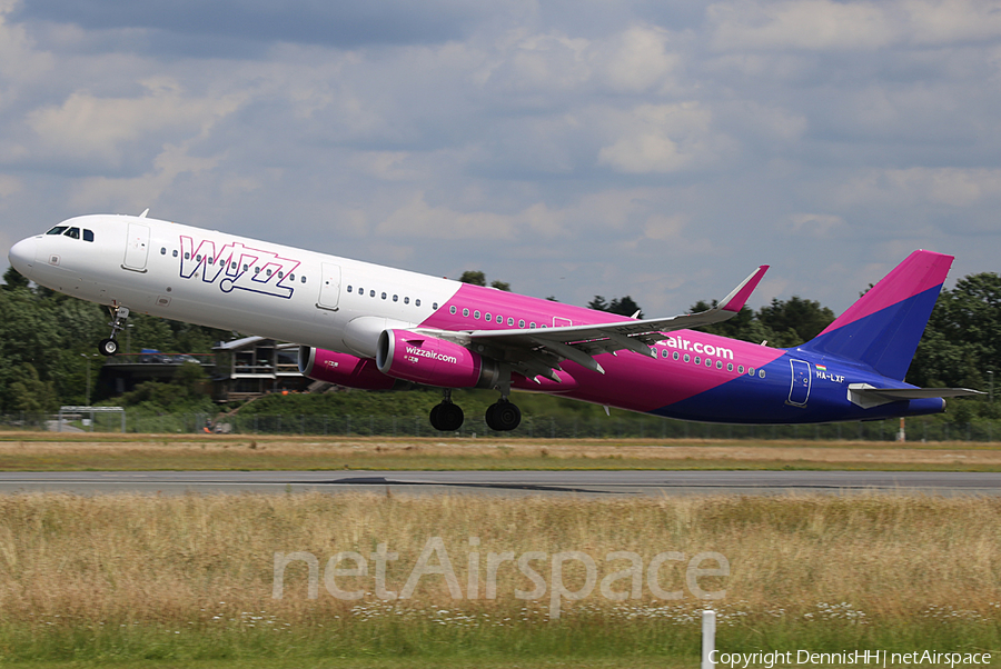 Wizz Air Airbus A321-231 (HA-LXF) | Photo 422406