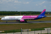 Wizz Air Airbus A321-231 (HA-LXG) at  Budapest - Ferihegy International, Hungary