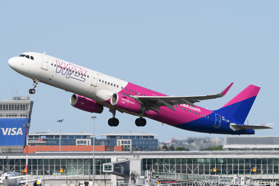 Wizz Air Airbus A321-231 (HA-LXG) | Photo 588270