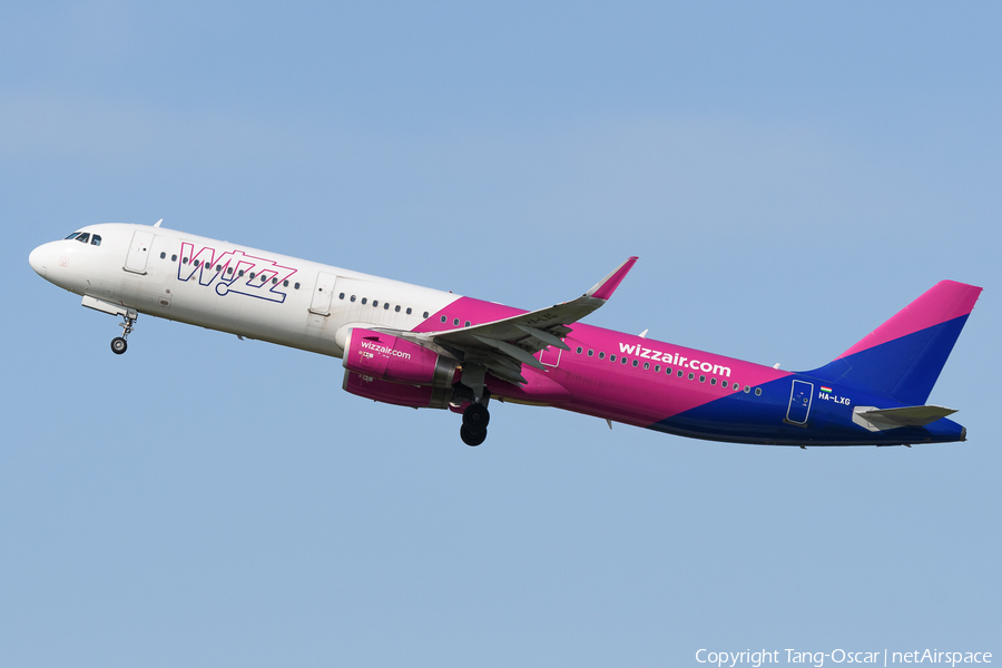 Wizz Air Airbus A321-231 (HA-LXG) | Photo 588271