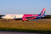 Wizz Air Airbus A321-231 (HA-LXH) at  Hamburg - Fuhlsbuettel (Helmut Schmidt), Germany