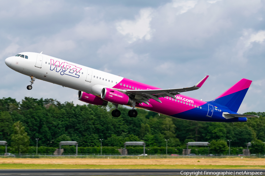 Wizz Air Airbus A321-231 (HA-LXI) | Photo 515006